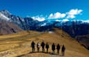 Traveling Solo vs Group Travel: Tips for Both